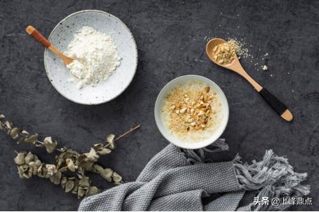 蛋白粉的作用（蛋白粉的作用与功效有哪些）